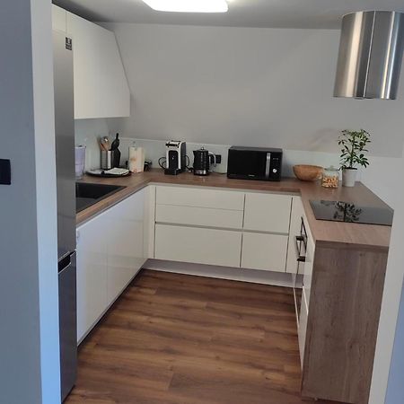Sana Apartment Постойна Екстериор снимка