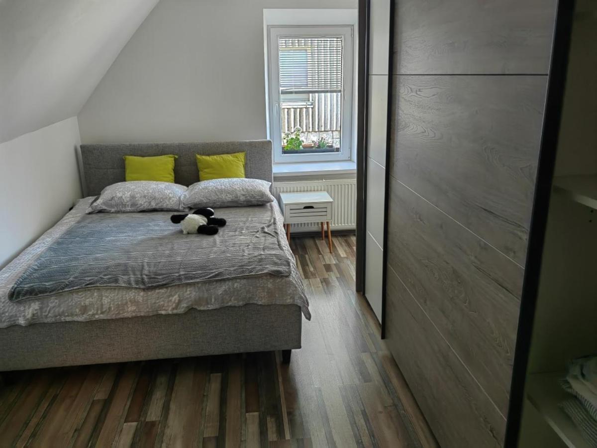 Sana Apartment Постойна Екстериор снимка